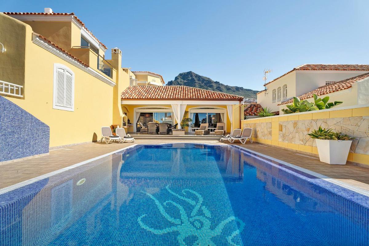 Villa Romano - Housity
