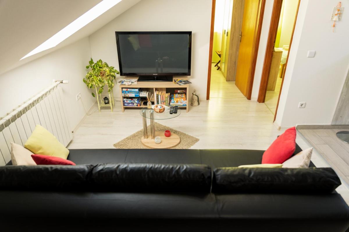 Sunny day apartments - Housity