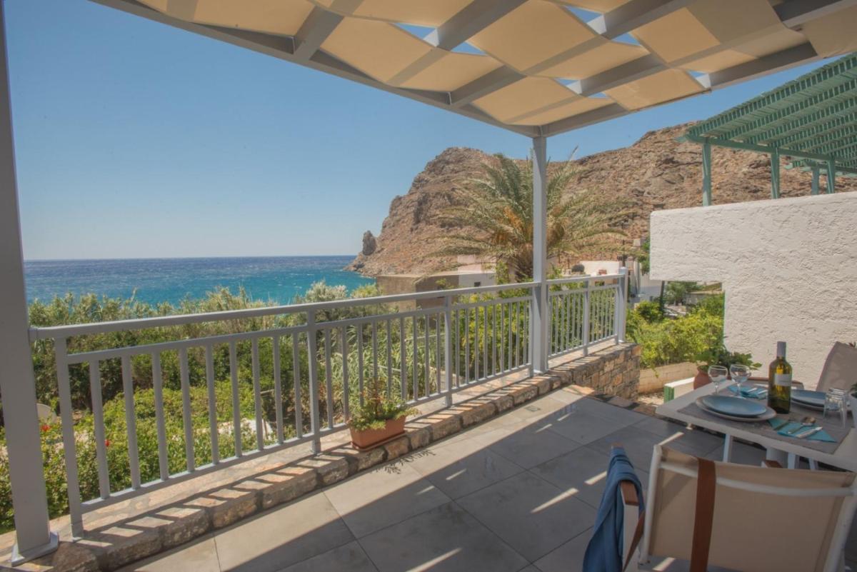 Athina Residence - Housity