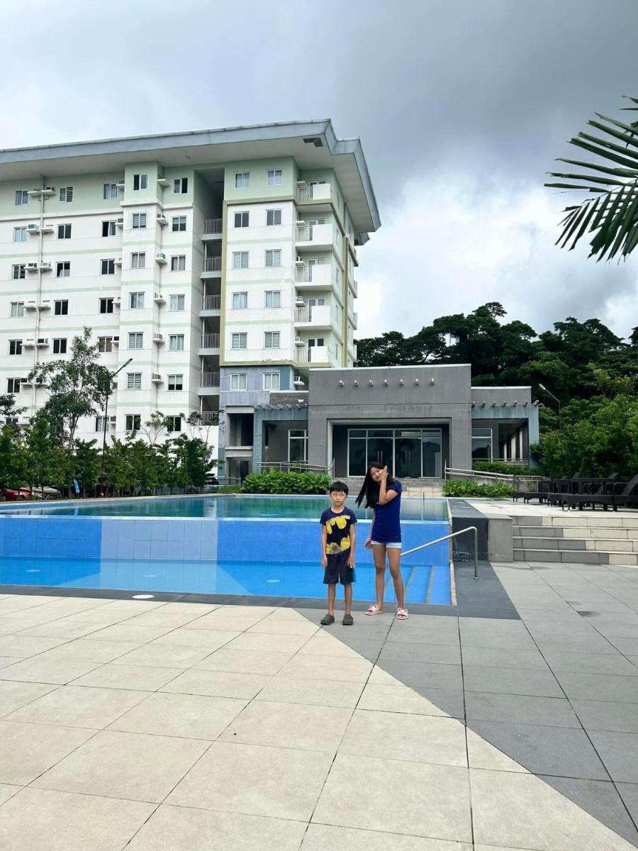 M&M's Condo Unit - Housity