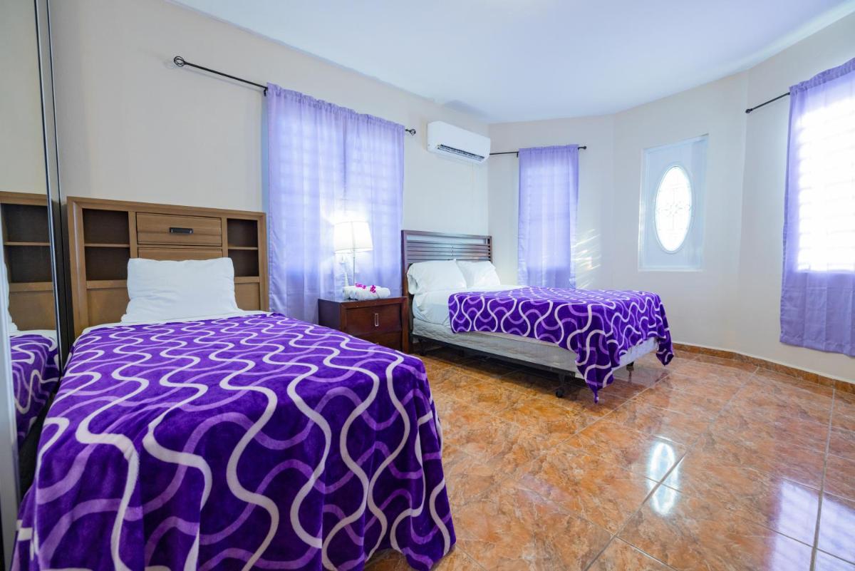 Big Vacation House - Housity