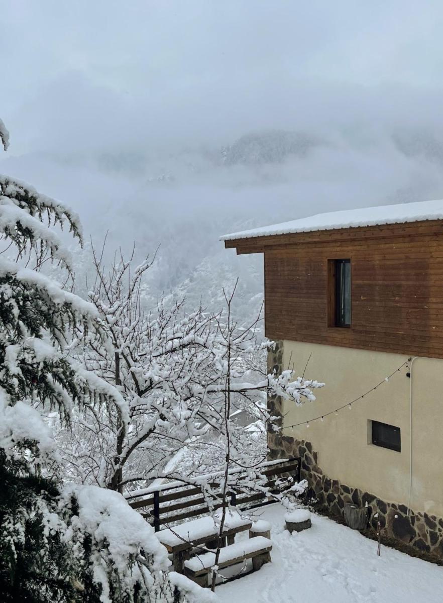 Likani-house's Cottage - Housity