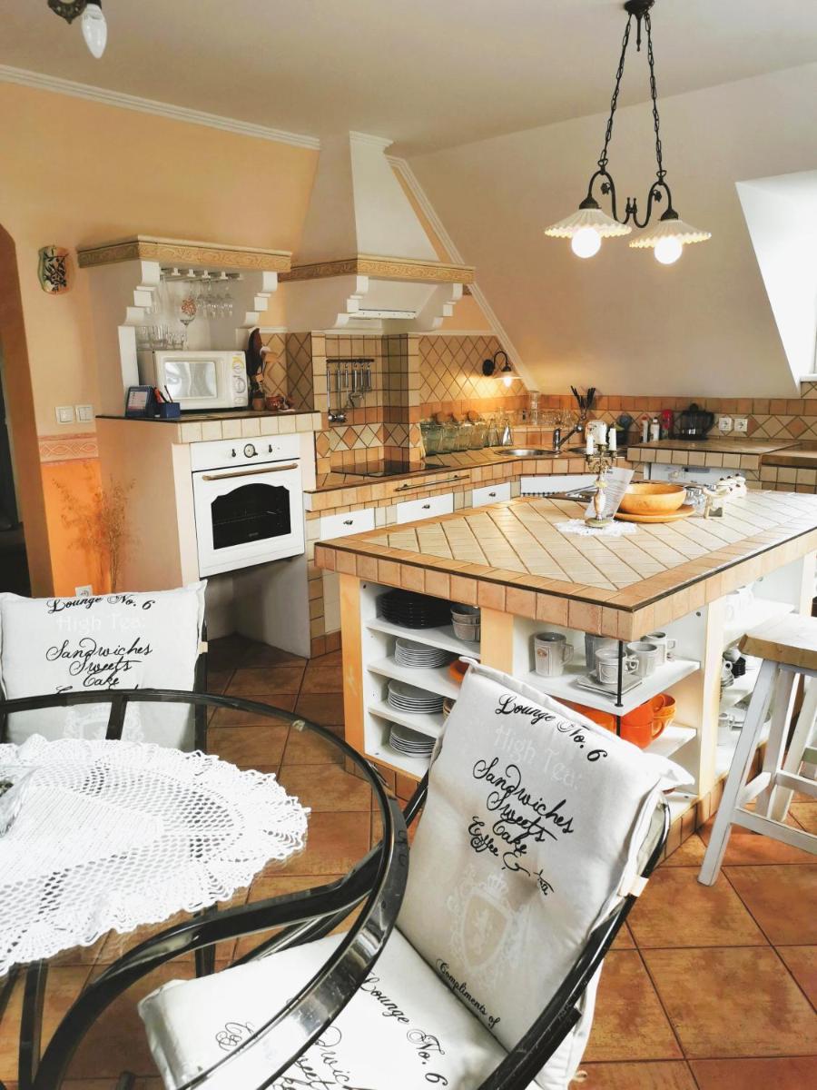 Apartmaji ARKO - Housity
