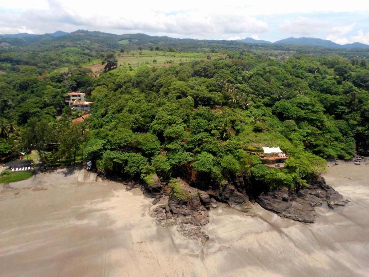 Las Flores Resort - Housity