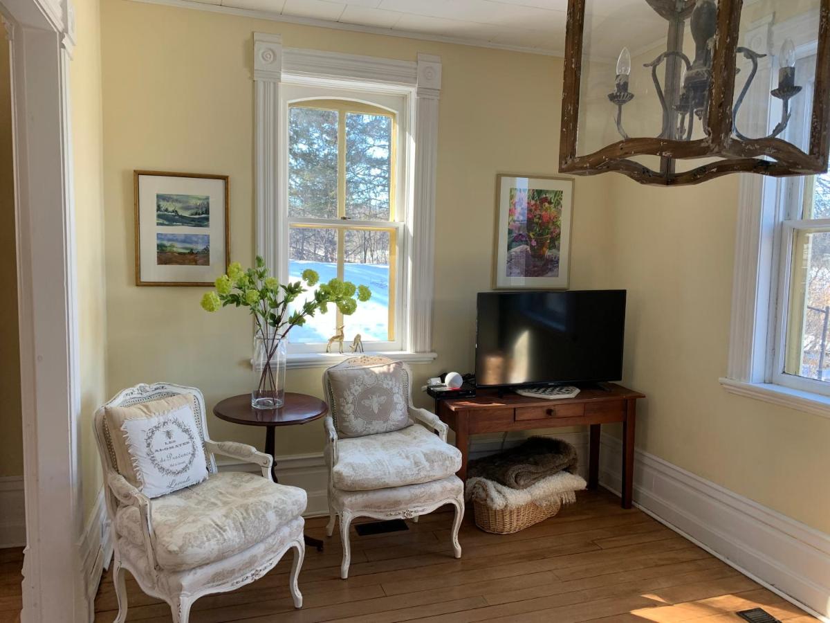 Foxingham Farm Bed &amp; Breakfast - Housity