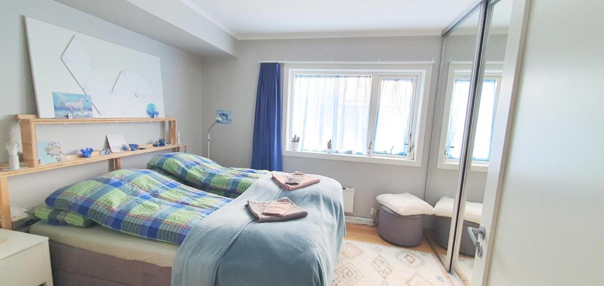 Entire Home - Unique Quiet Quality Near the Sea - Housity