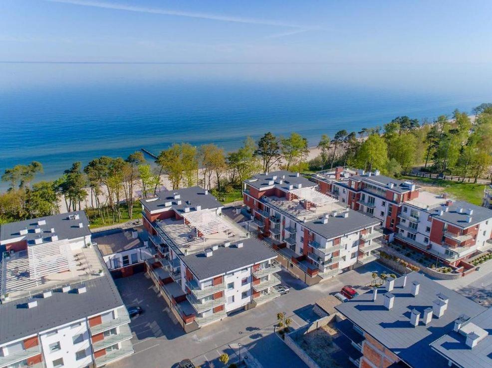 Rewal - 4 Person - Premium Baltic Apartment with SPA access - Housity