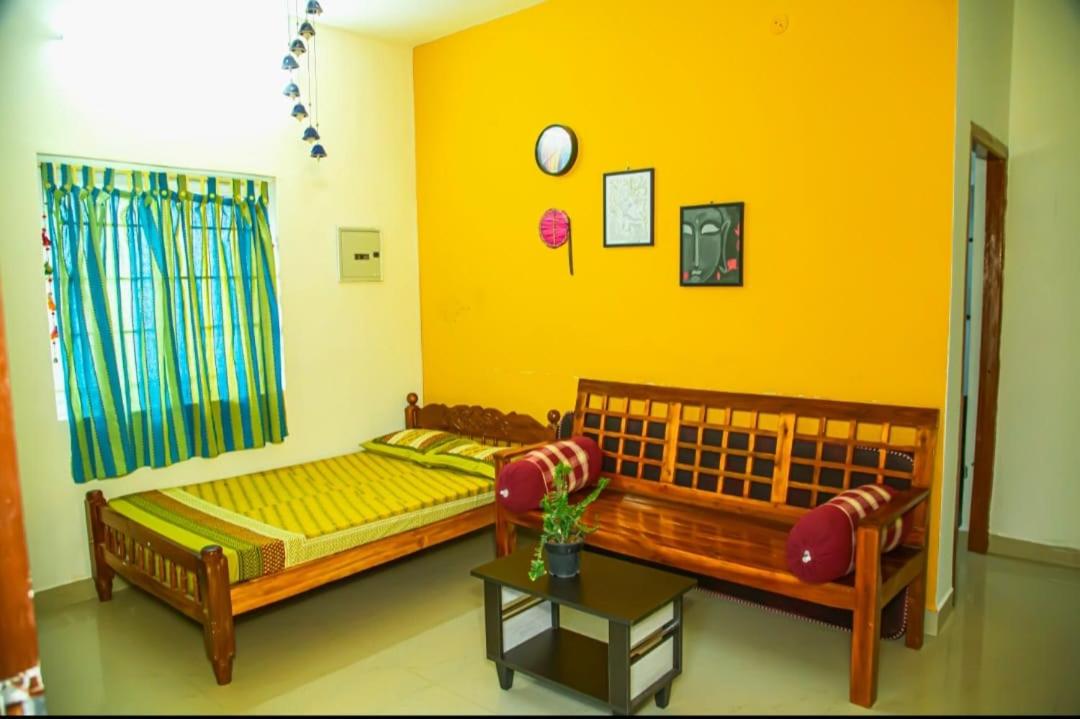 SHI's Bhairavi Peaceful 2bhk villa - - On the way 2 isha-Adiyogi , Maruthamalai - Hizvo