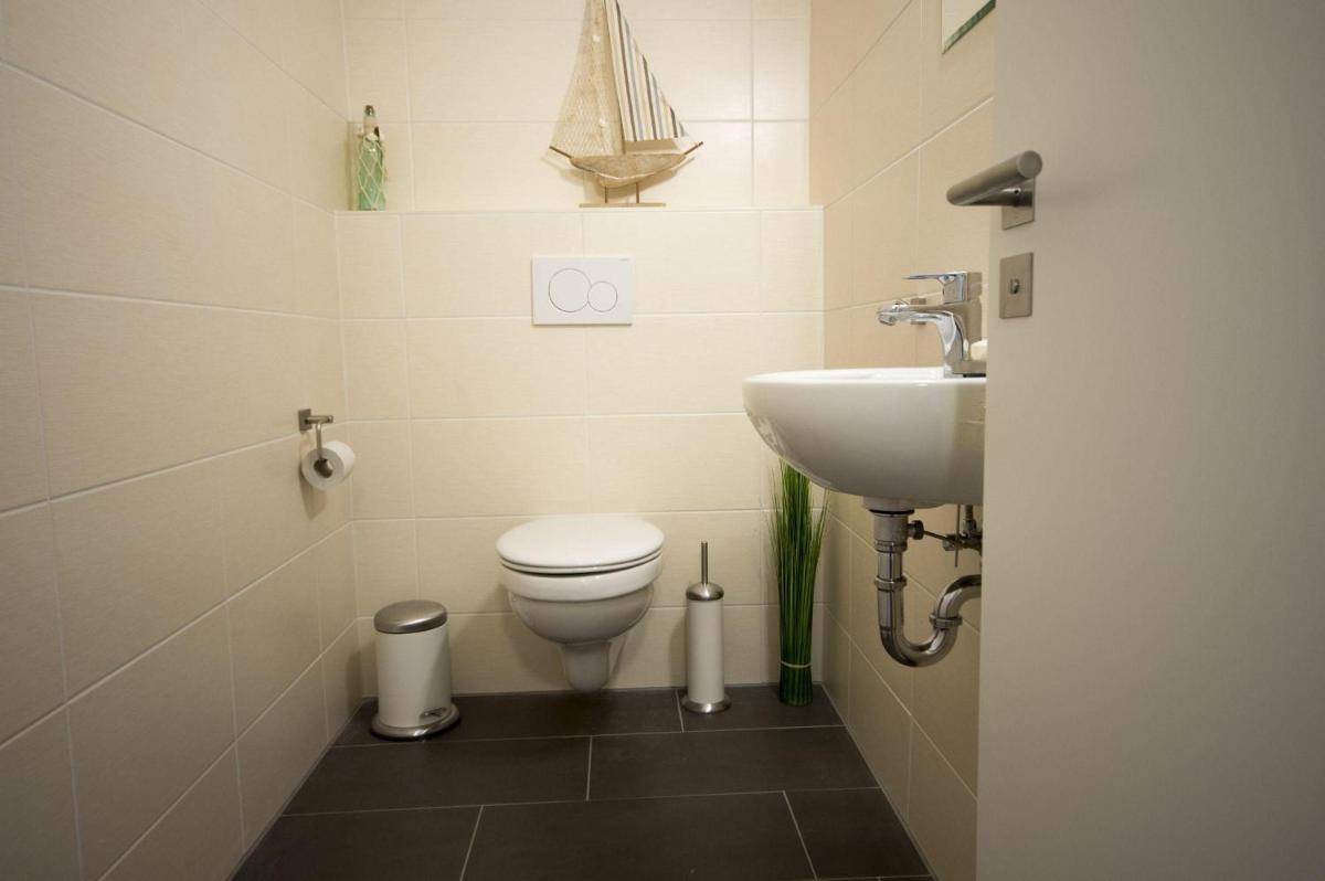 Frische-Brise-05-06 - Housity