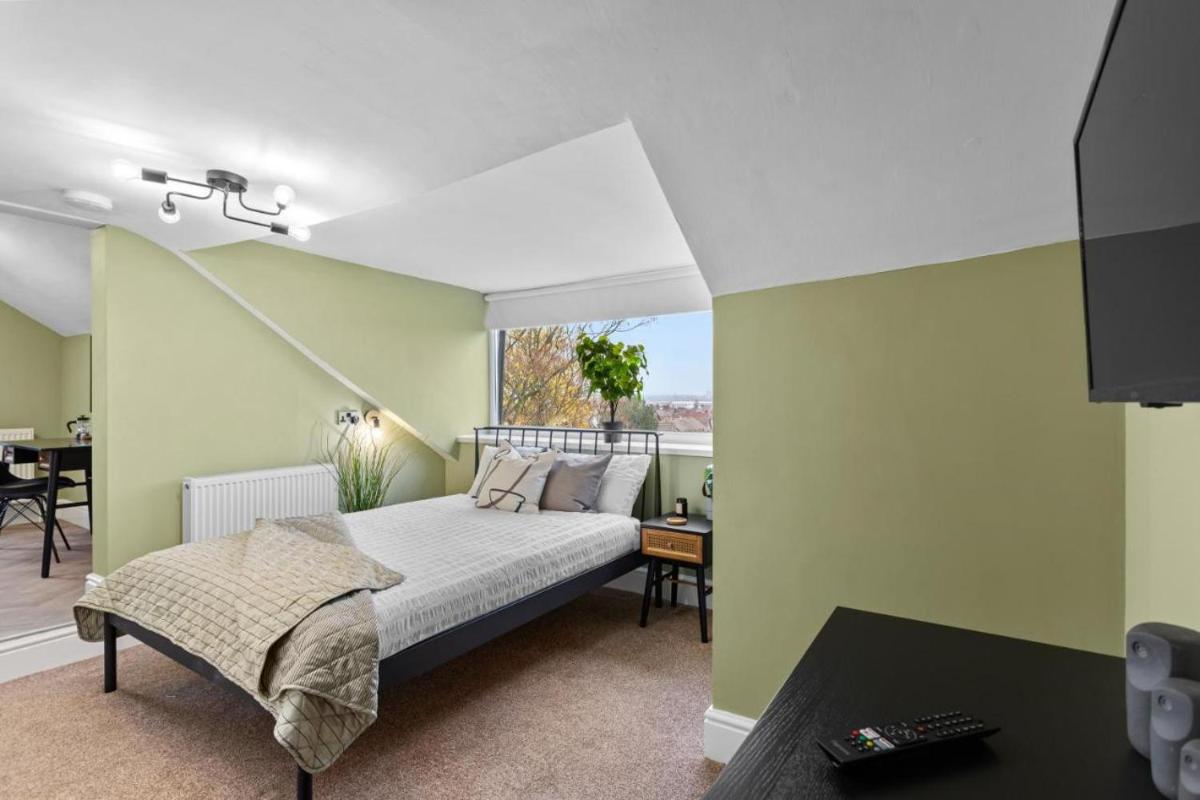 Birkenhead Aparthotel - Housity