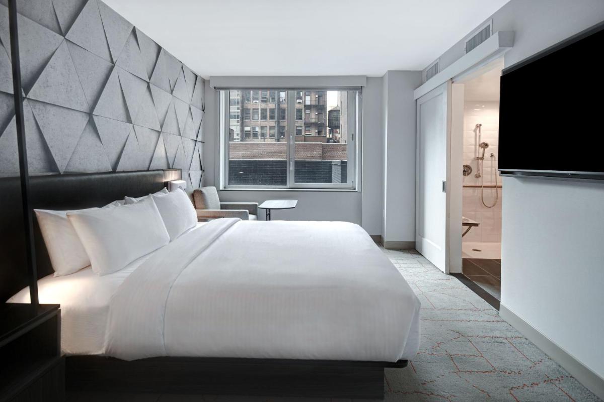 SpringHill Suites by Marriott New York Midtown Manhattan/Park Ave - Housity