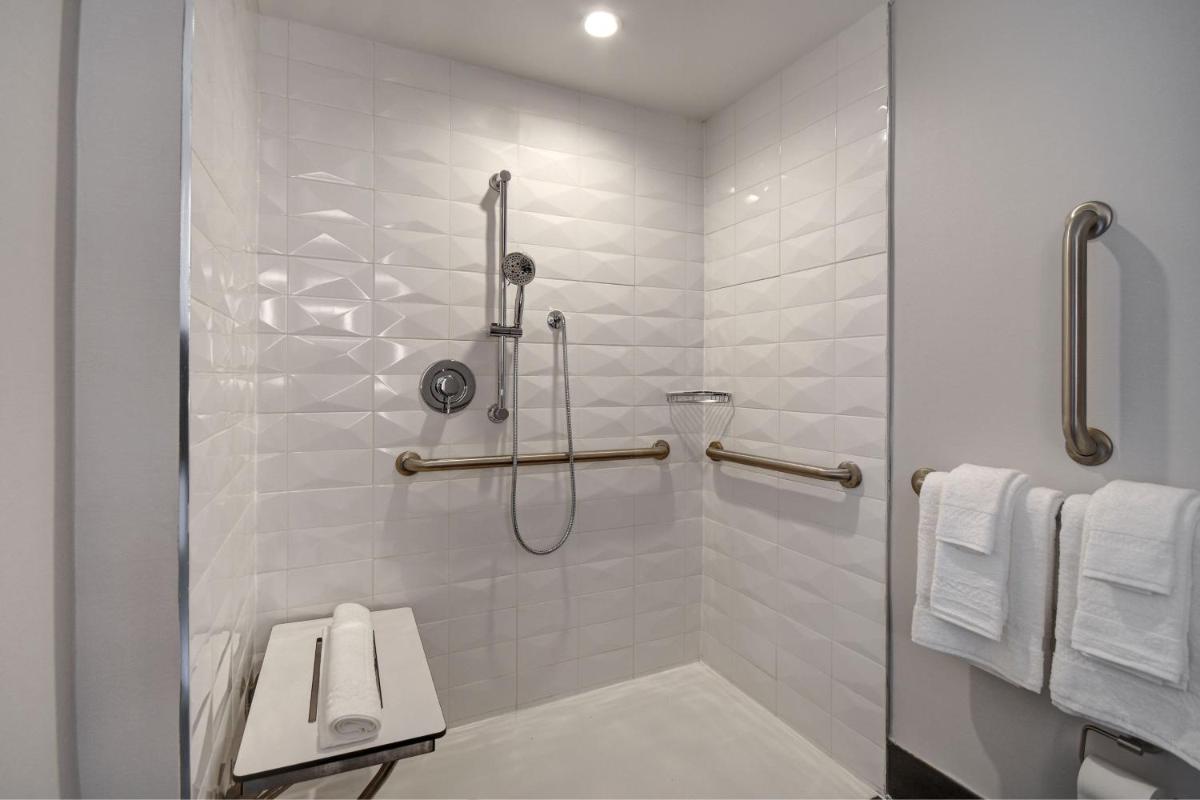 SpringHill Suites by Marriott New York Midtown Manhattan/Park Ave - Housity