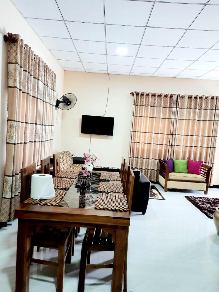 Happy Nest - Housity