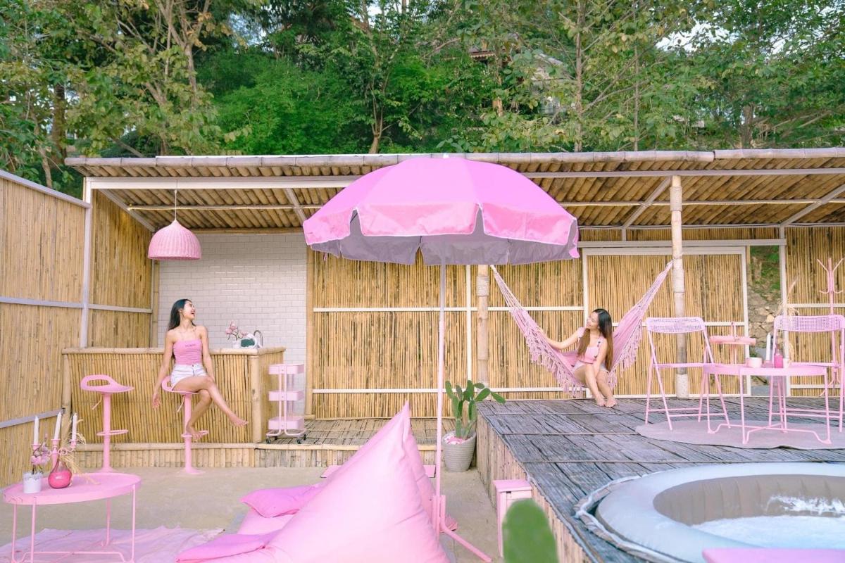 The Three Bubble Houses - Housity