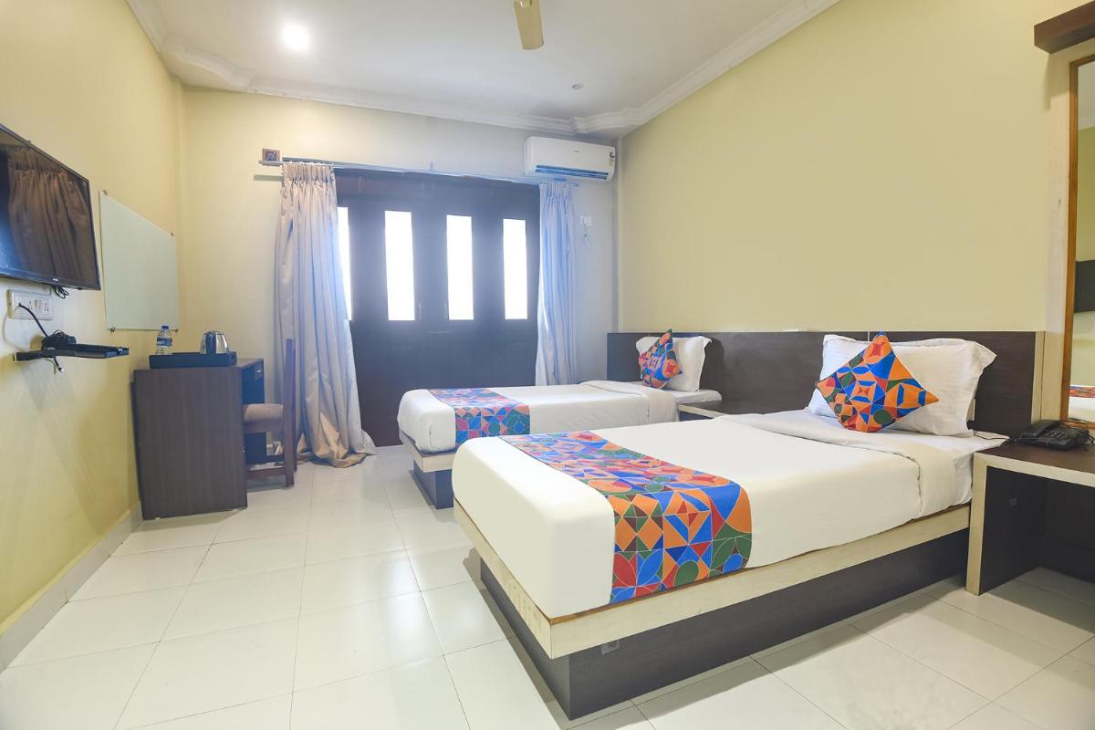 FabExpress Sunrise By Vihasta - Housity