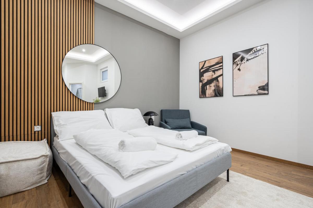 A13- Deluxe Apartments, Best Location, by BQA - Housity