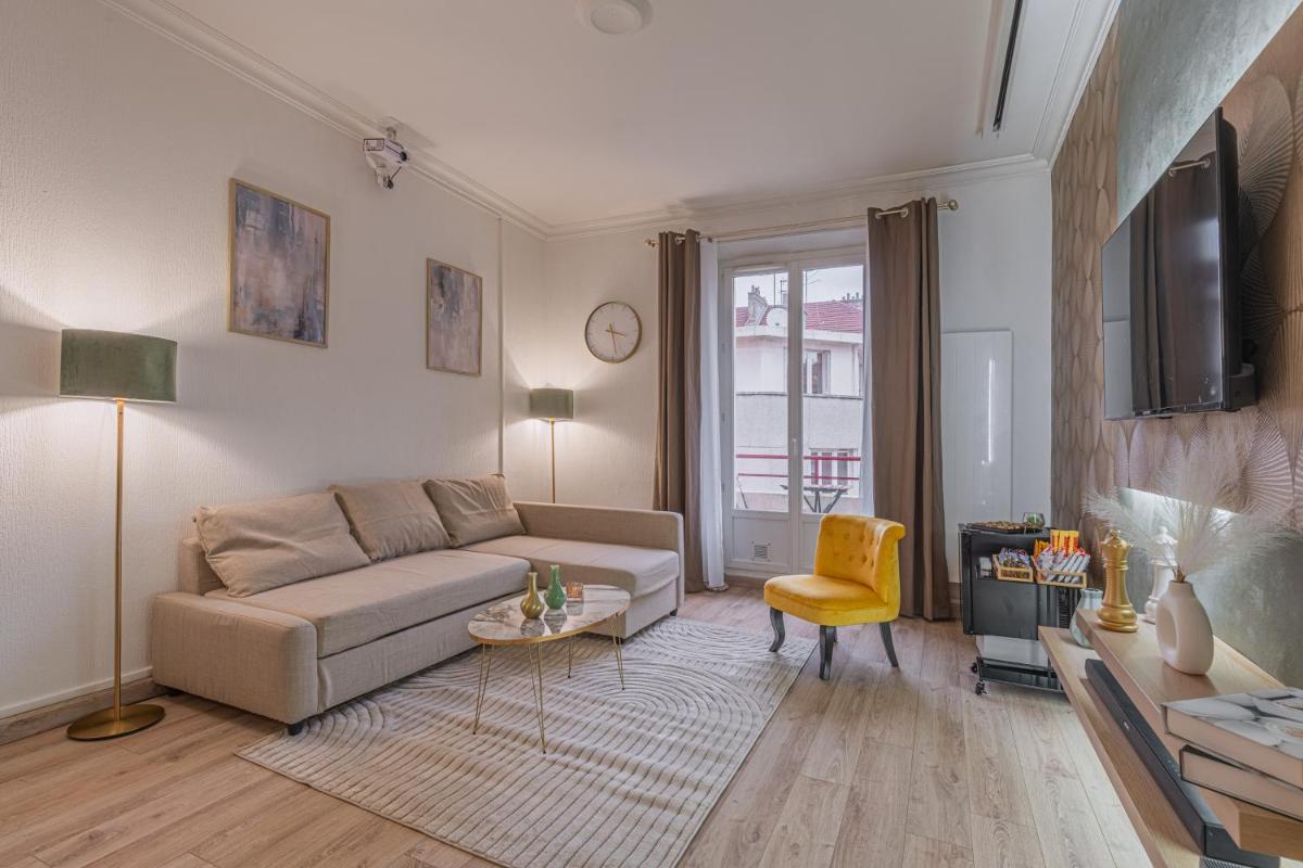 Luxury Cinephile - Netflix - 2 Balcons - Garage Privé - Minibar - Housity