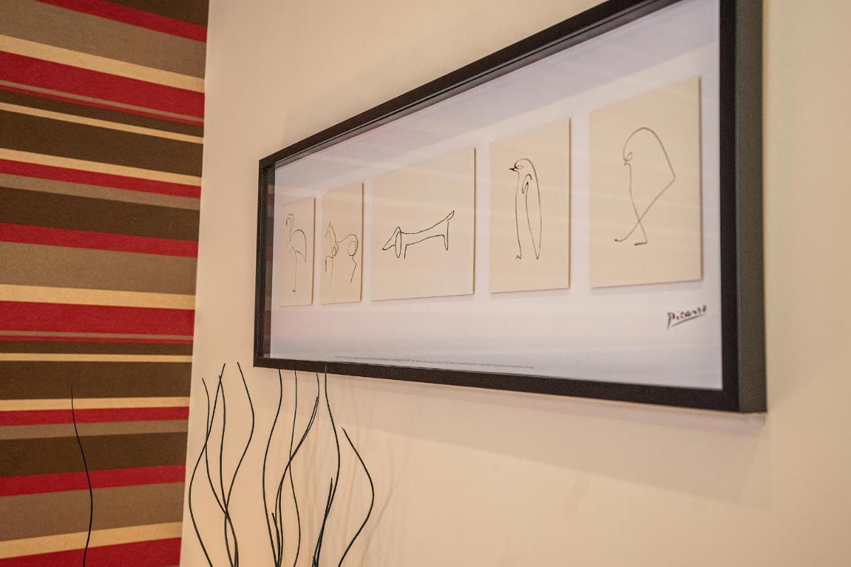 Kelemen Apartment - Housity