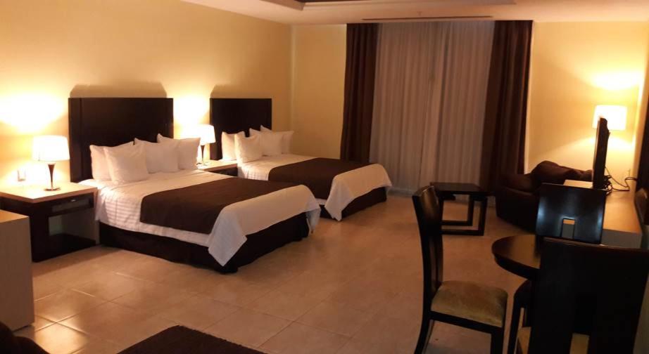 Hípico inn Hotel - Housity