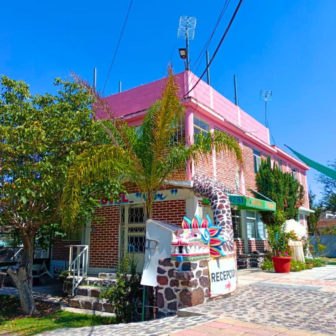 Hotel Fer - Housity