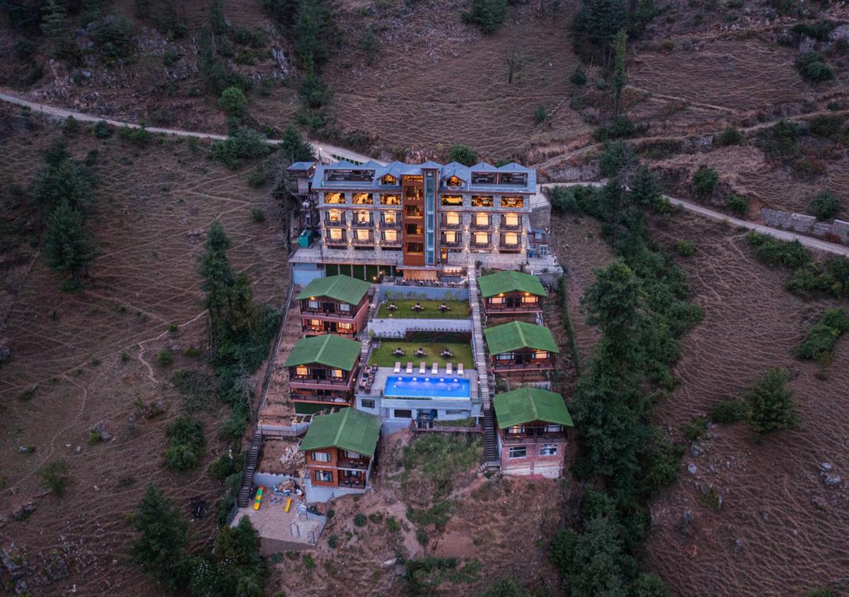 juSTa Cliffend Resort & Spa, Mashobra - Housity