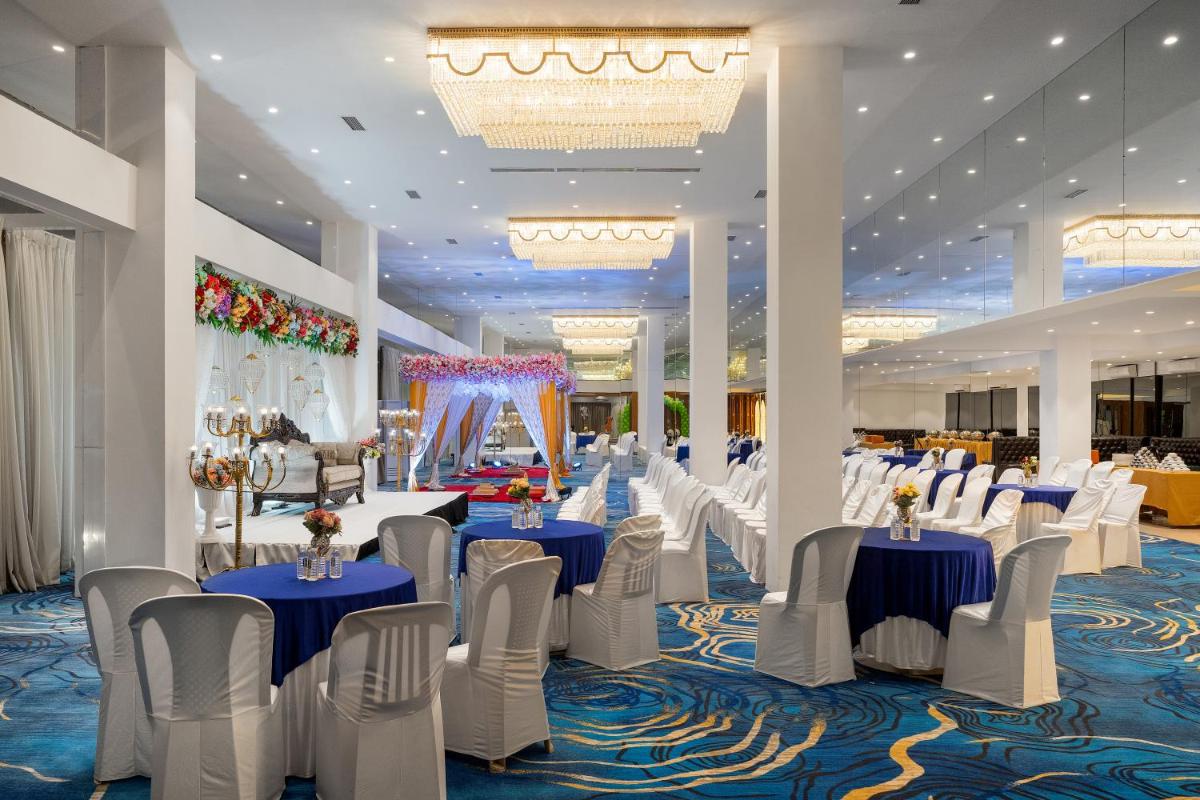 HOTELS DREAMS - Housity