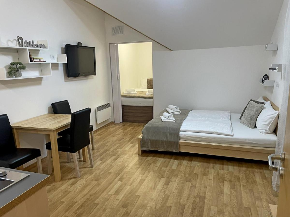 Martinske Hole, Apartman, Nova Ponorka - Housity
