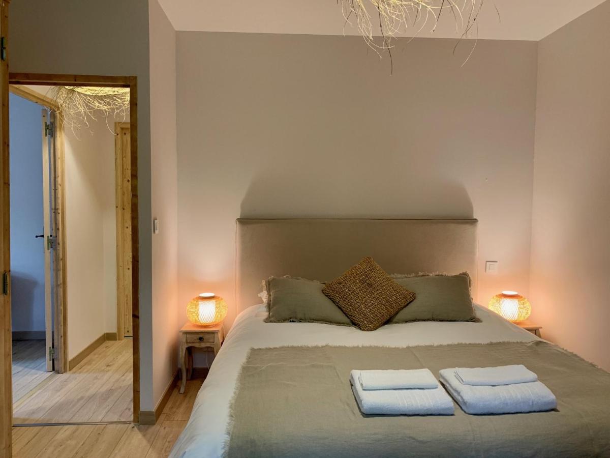Gite de charme avec piscine - a charming cottage gite with swimming pool - Housity