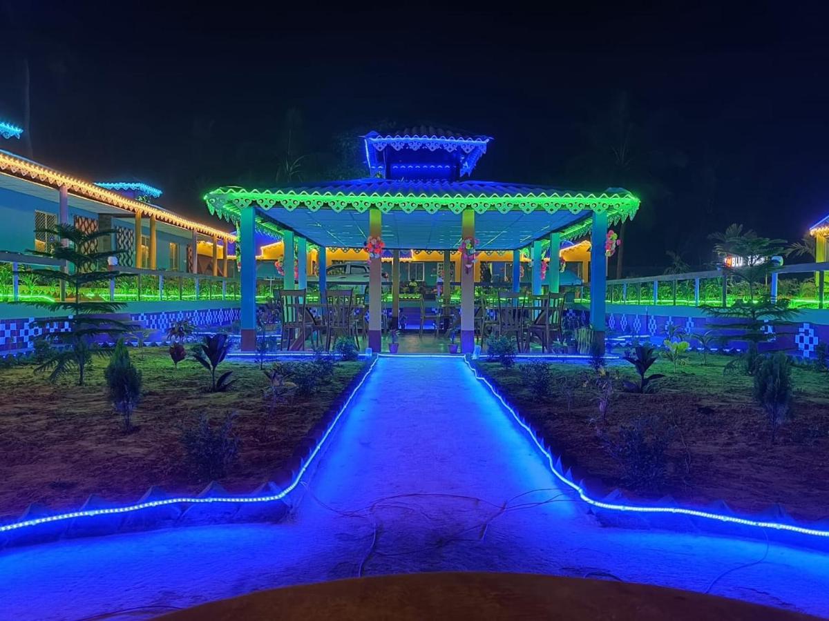 Blue Eyes Eco Resort And Restaurant - Housity