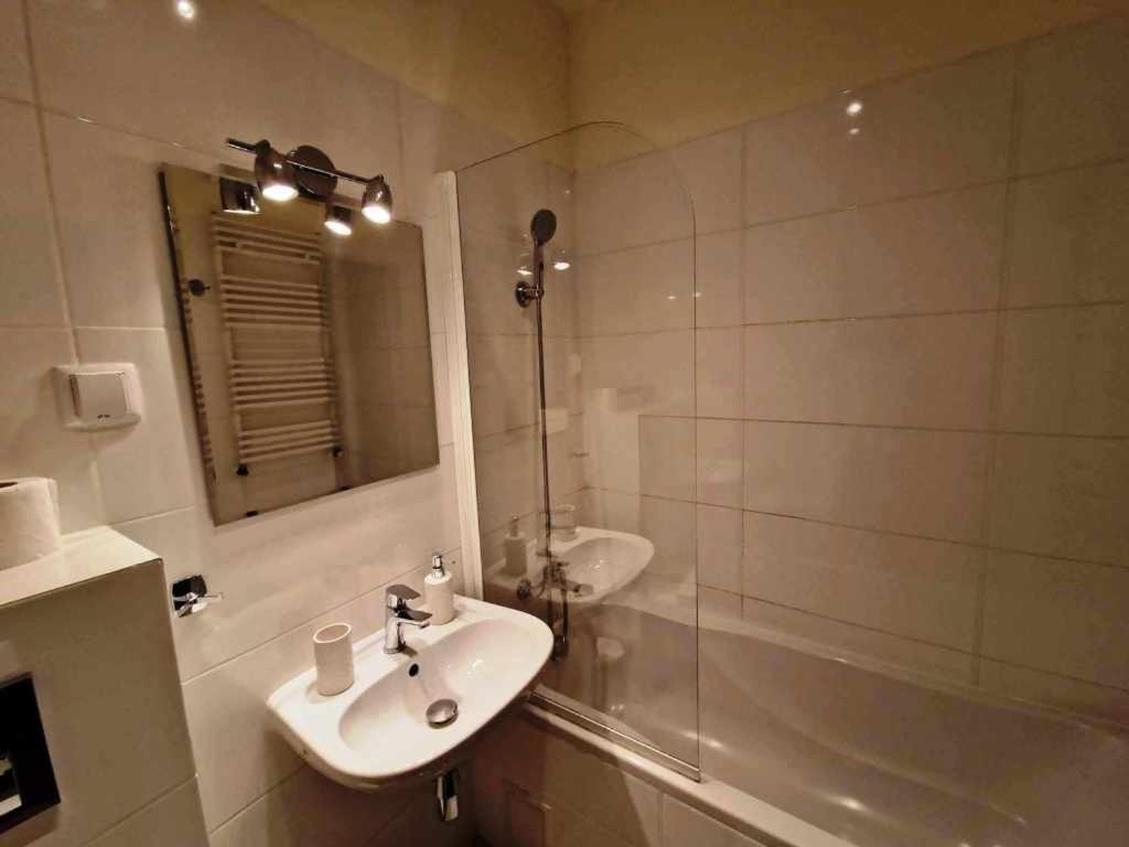 Great Apart Kabaty - Housity