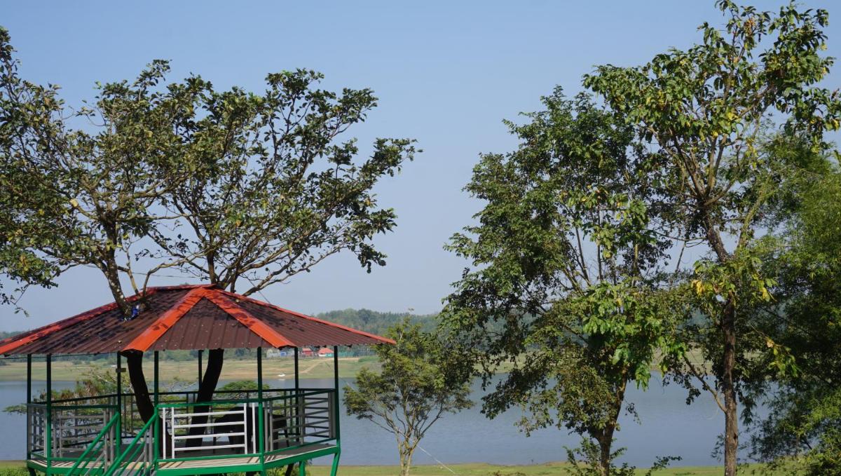 Suitetrails - 5G Exotica villa retreat Harangi Backwaters stay