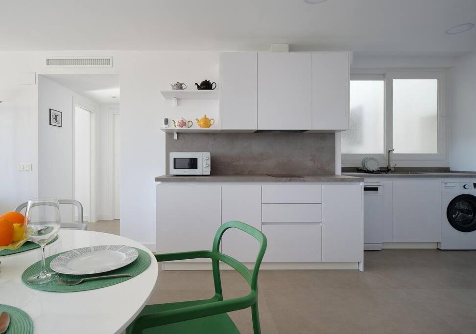 Apartamento Vistas al Mar en San Pedro (Marbella) - Housity