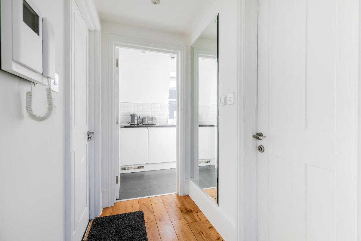 Suitetrails - Regent's Park & Baker Street Modern Apartments!