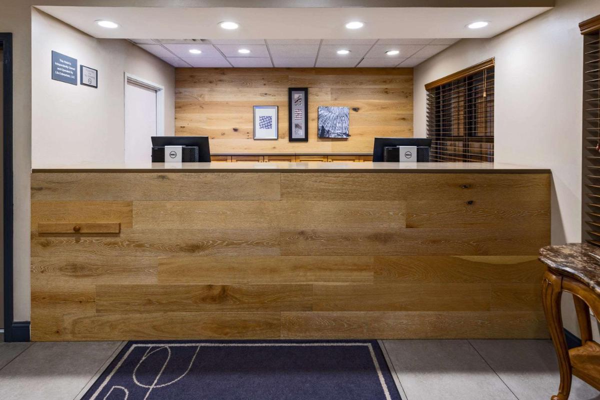 Suitetrails - Country Inn & Suites by Radisson, Salisbury, MD