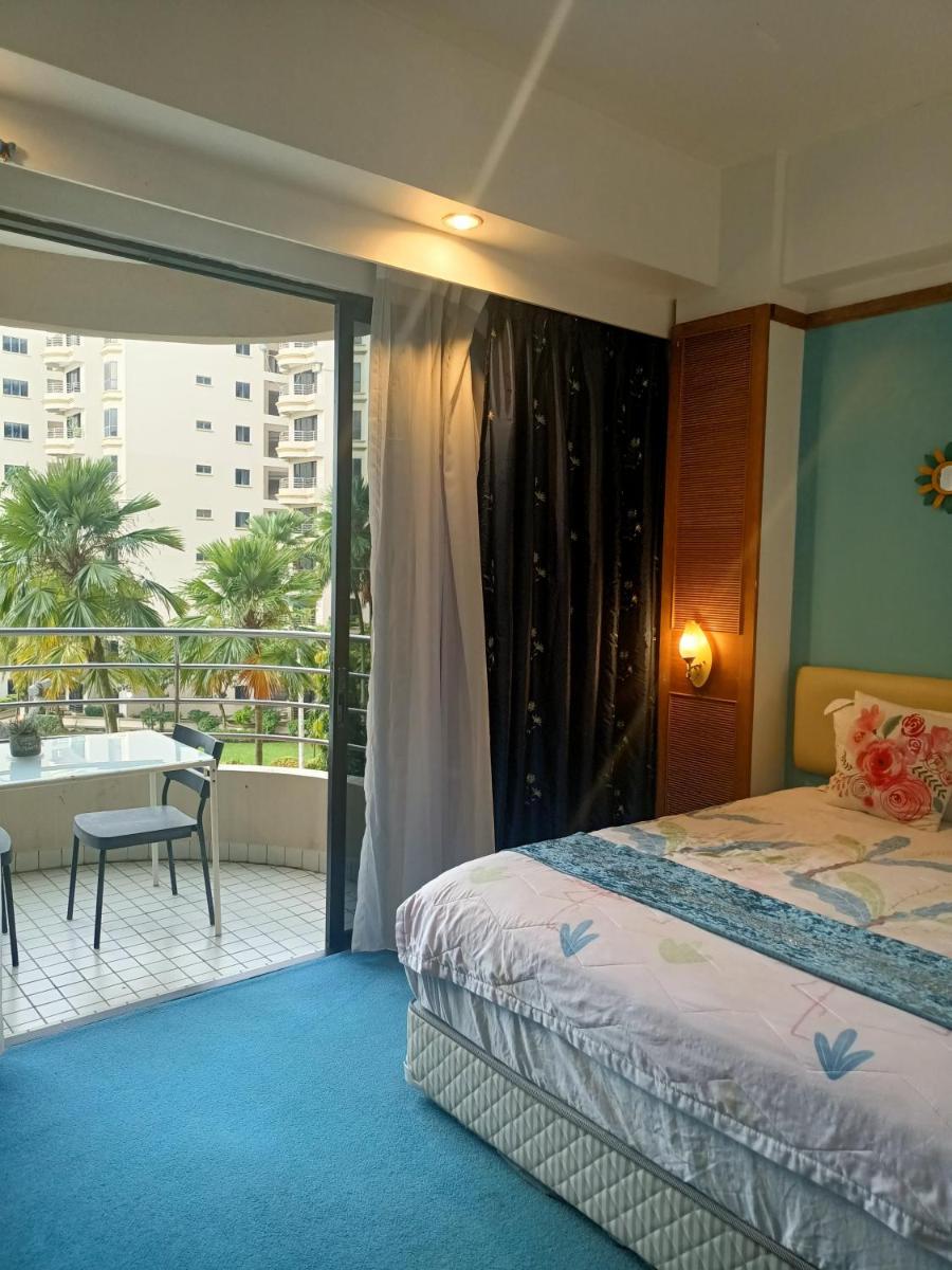 Pantai Homestay MelakA - Housity