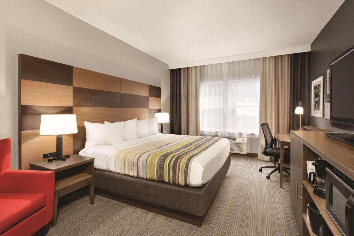 Country Inn & Suites by Radisson, Boone, NC - Housity