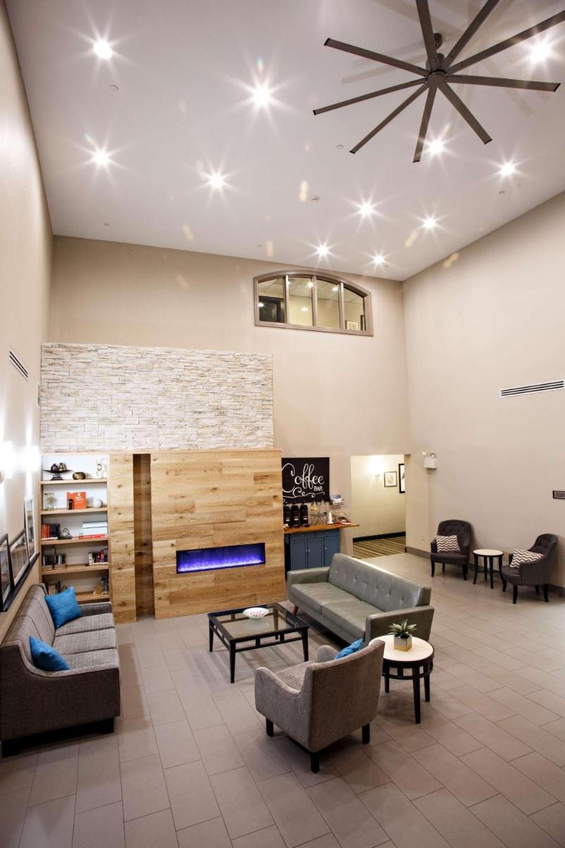 Country Inn & Suites by Radisson, Harrisburg West Mechanicsburg - Housity