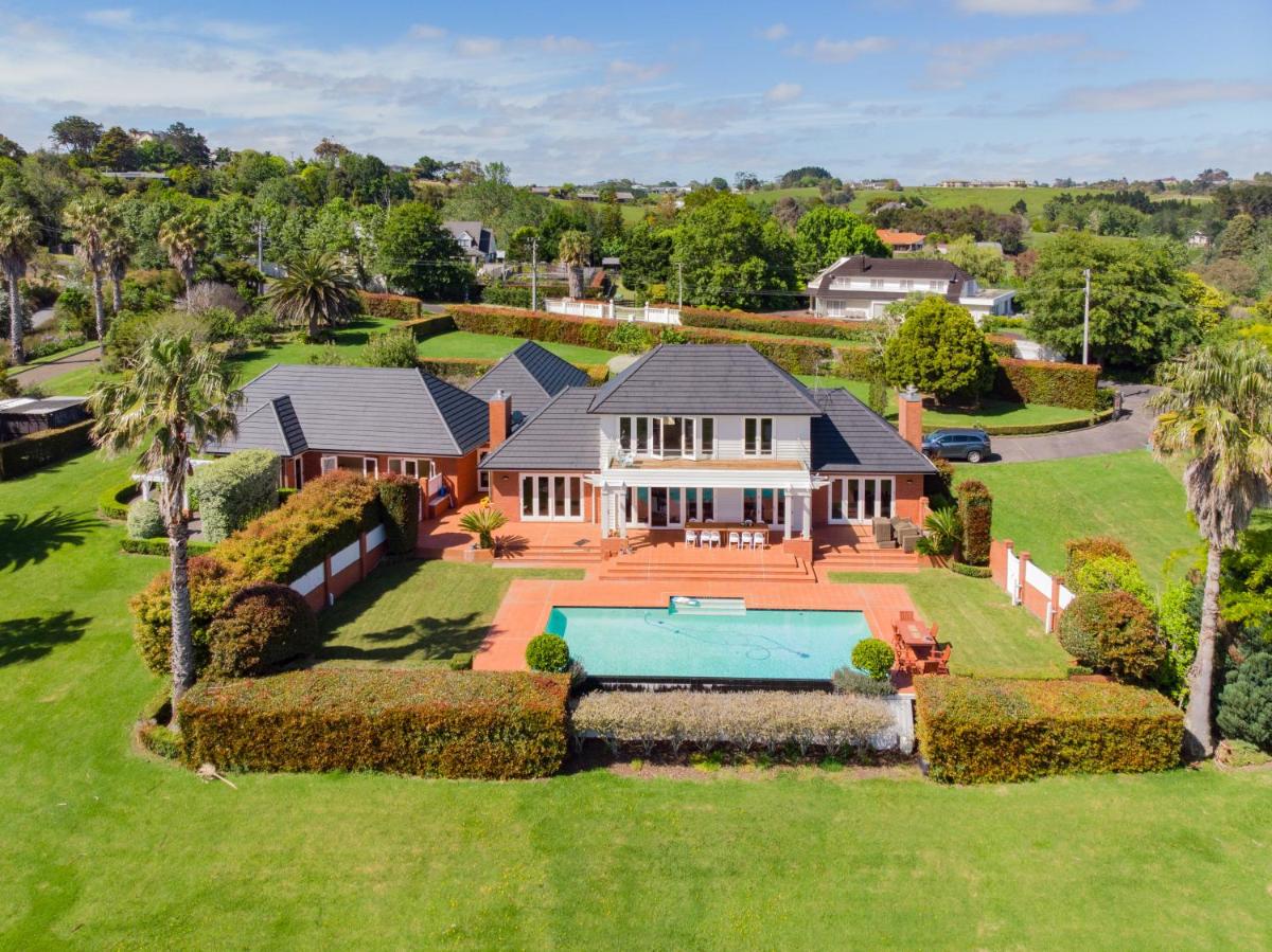 Experience luxury at its finest in Whitford - Housity