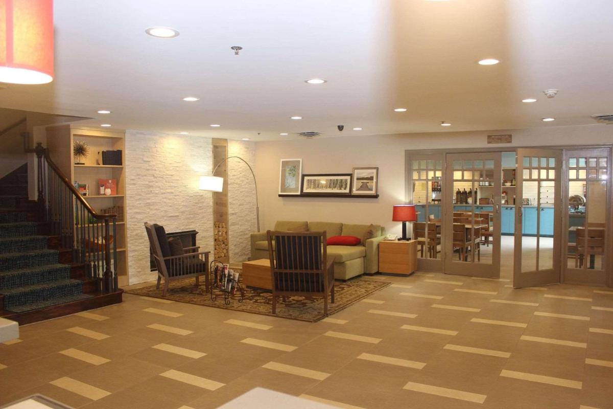 Country Inn & Suites by Radisson, Nashville, TN - Housity