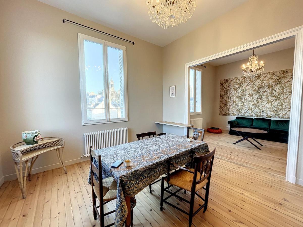 Appartement Art Déco à Granville, proche plage, gare et commerces, 3 chambres, ascenseur, parking. - FR-1-361-392 - Housity