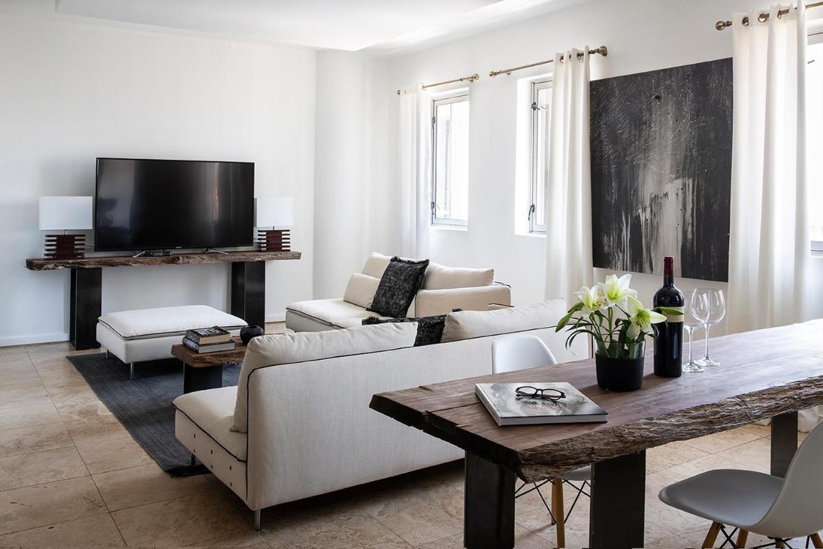 The Franklin Exclusive Suites Johannesburg - Housity