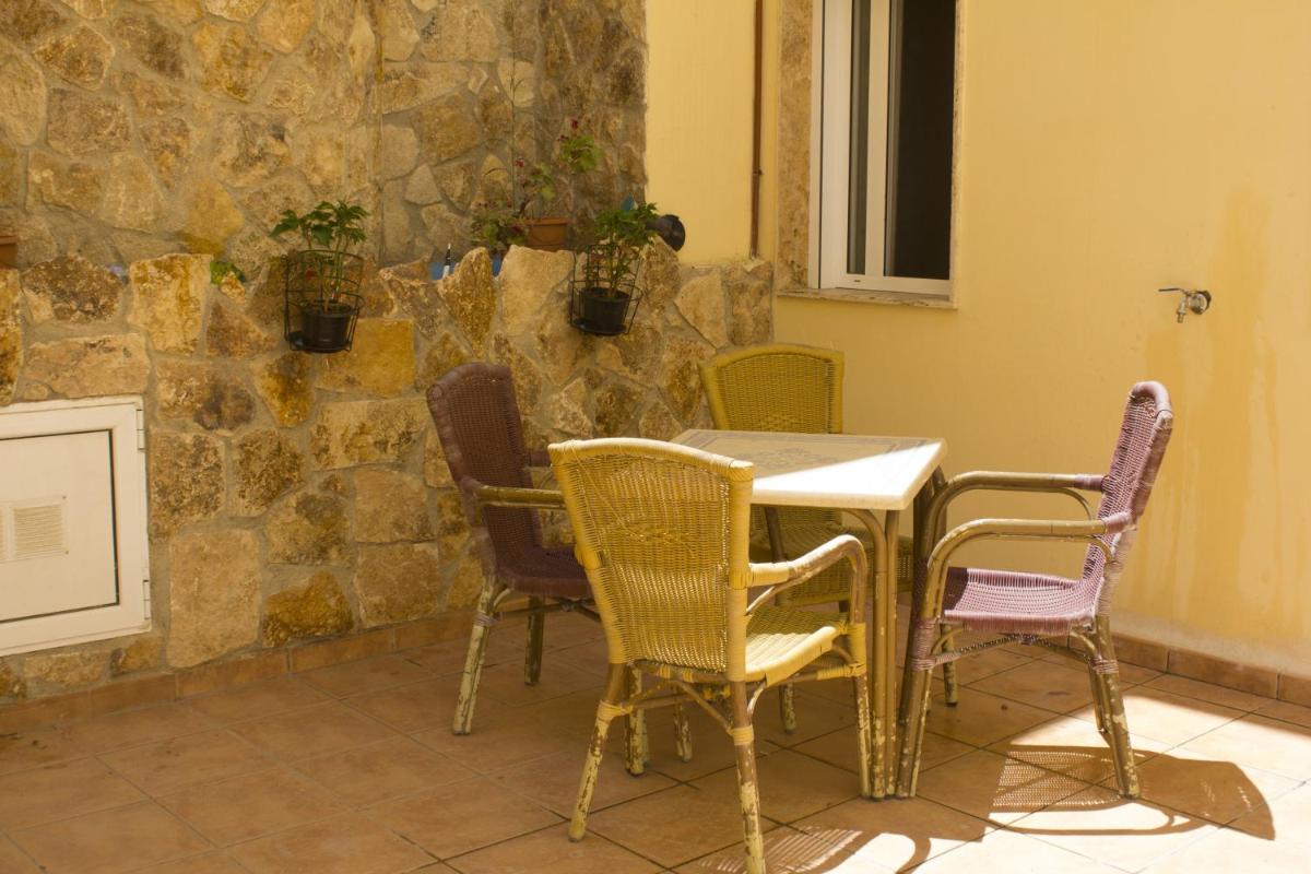 Hotel la Parrilla - Housity