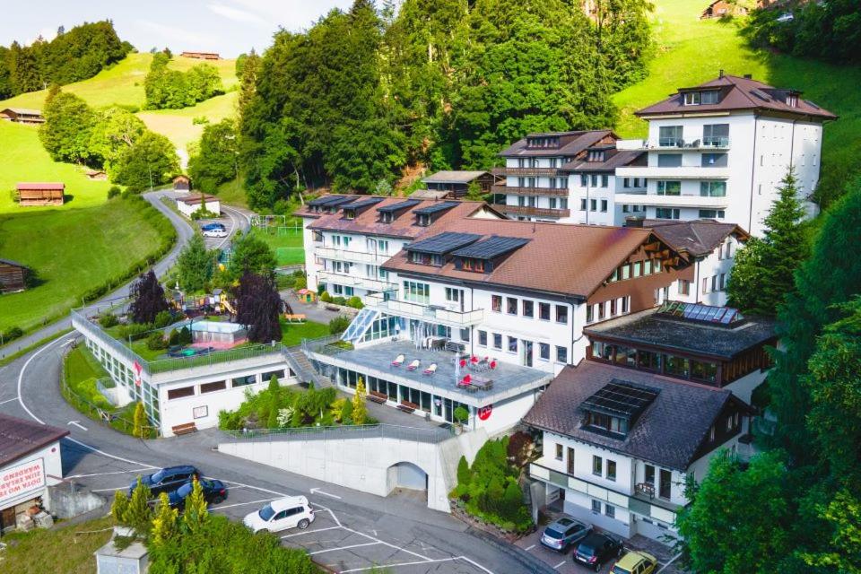 Ferienwohnungen JHS - Housity