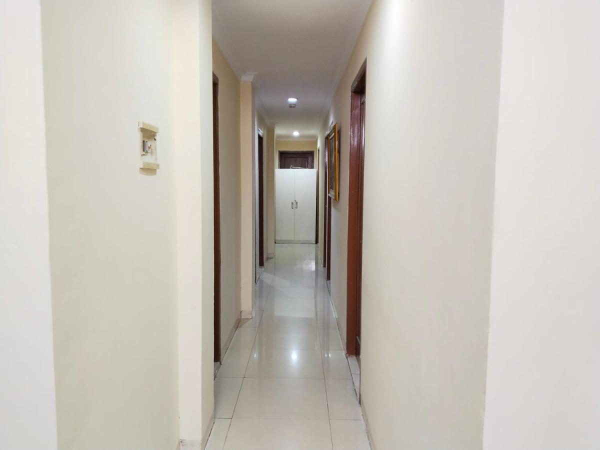 Metro Hotel Bekasi powered by Cocotel - Housity