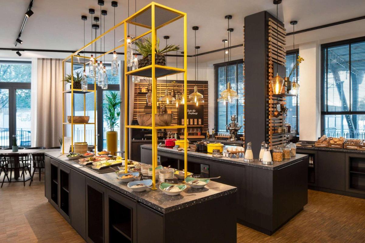 Vienna House Easy by Wyndham Berlin Potsdamer Platz - Housity
