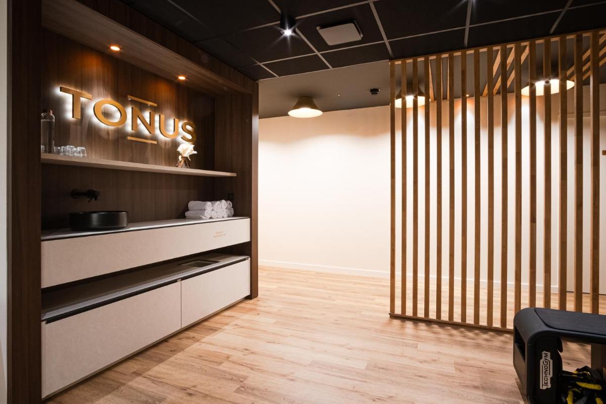 Cuisine ou kitchenette dans l'établissement Mercure Saint-Lary