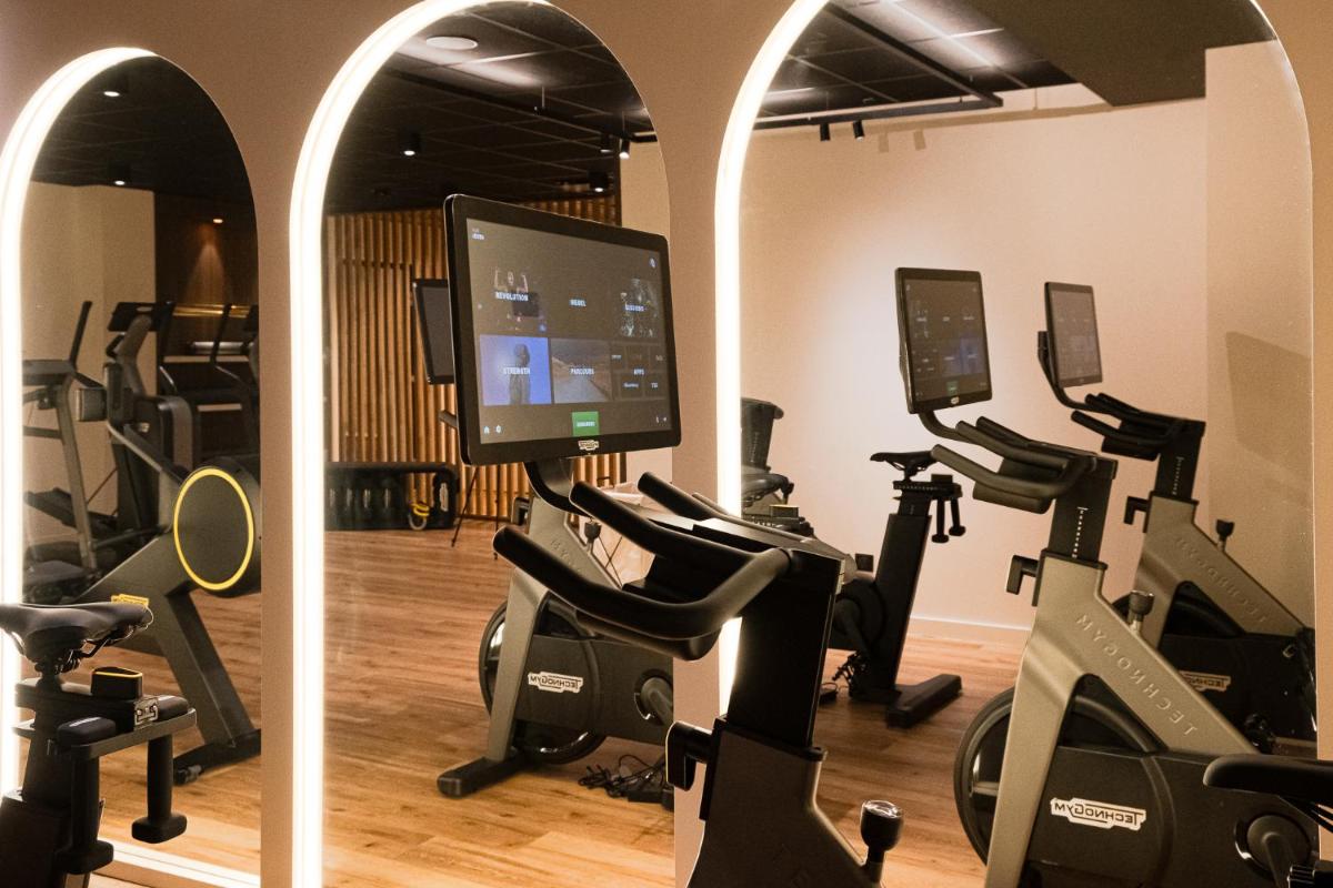 Salle ou équipements de sports de l'établissement Mercure Saint-Lary