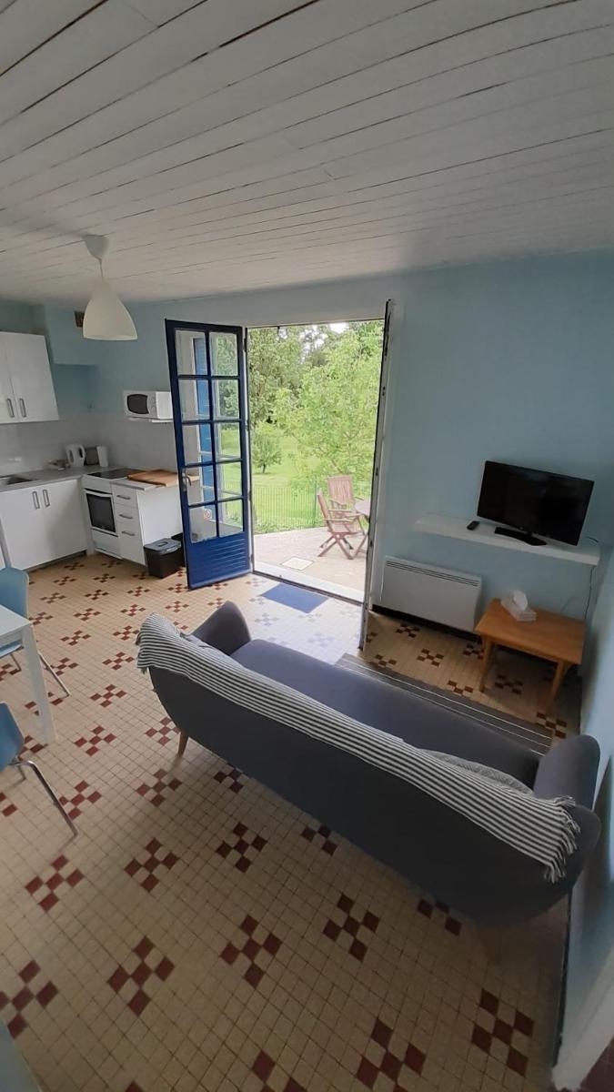 Tour Rouge Gites - Housity