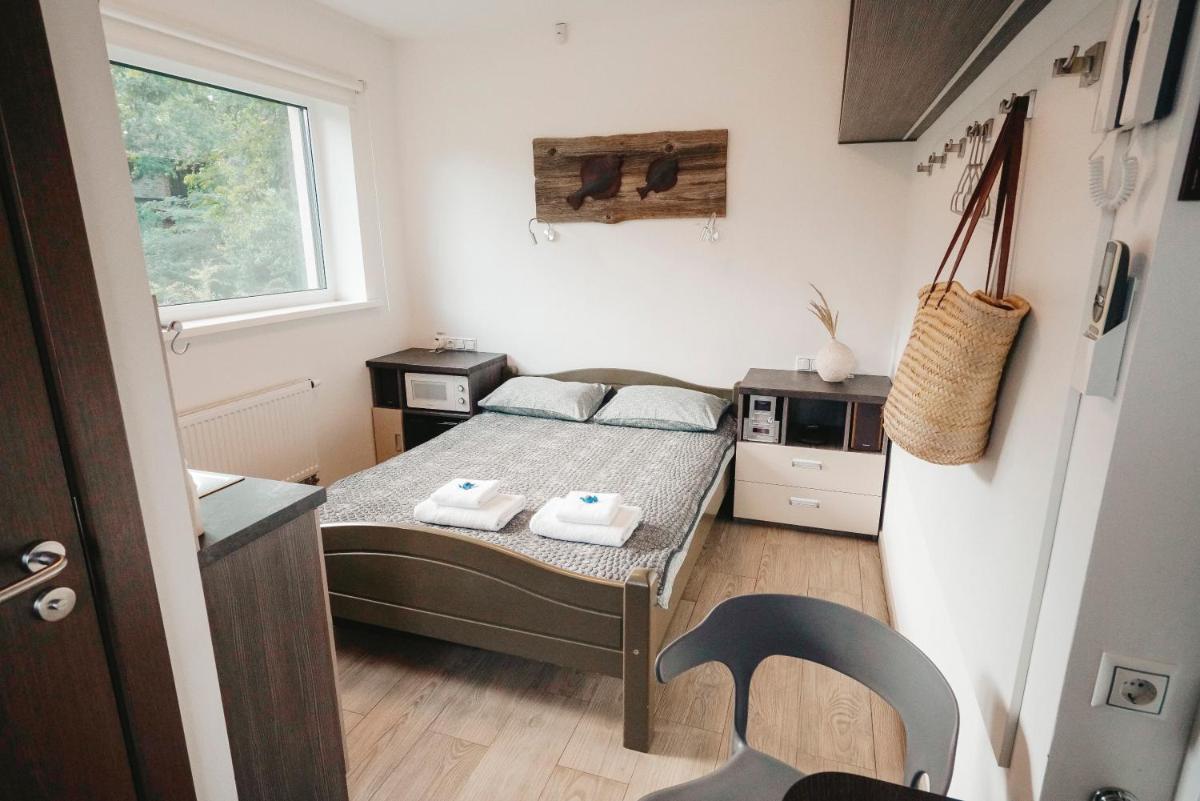 Seaside Studio Apartment THE RED FISH - Housity