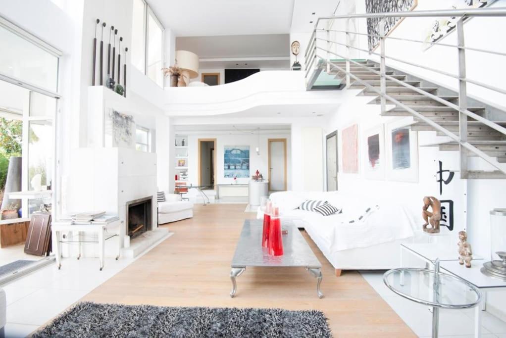 Modern House Ancient Pydna - Housity
